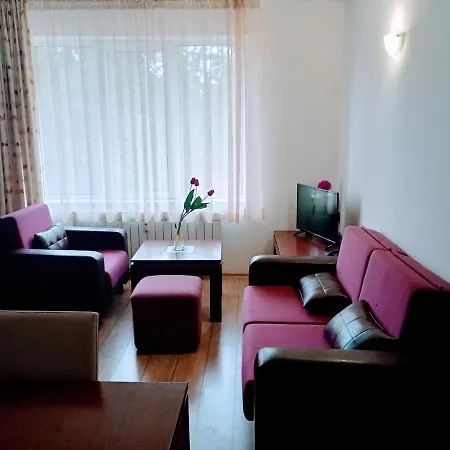 2 Апартамента Дани 501 Крис 513 *